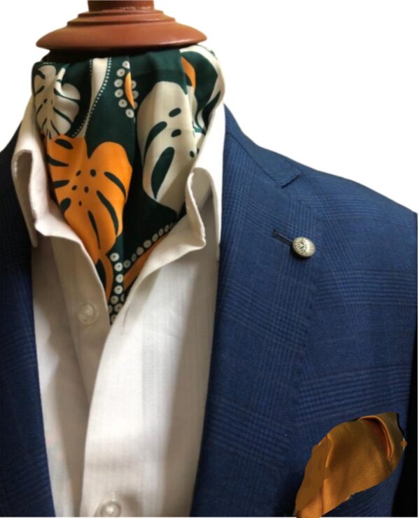 Closed Ascot with Matching Pocket Square Set (Luxe collection) - Image 2