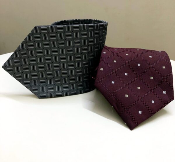 Maroon Tie Deal - Image 2