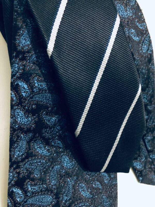 Black Tie Deal - Image 3