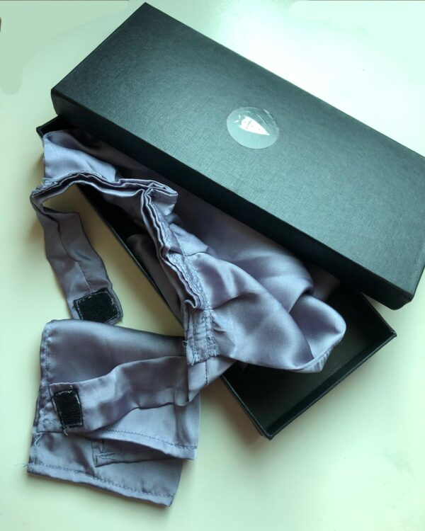 Closed Ascot with matching Pocket Square Set (LUXE COLLECTION) - Image 2
